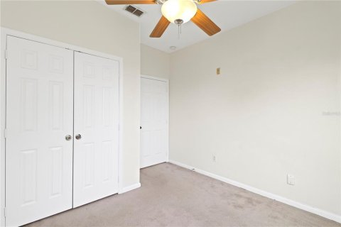 Condo in Orlando, Florida, 3 bedrooms  № 1829947 - photo 15