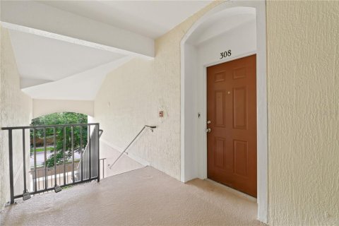 Condo in Orlando, Florida, 3 bedrooms  № 1829947 - photo 3