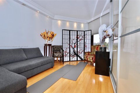 Condominio en venta en Aventura, Florida, 2 dormitorios, 141.21 m2 № 1684194 - foto 13