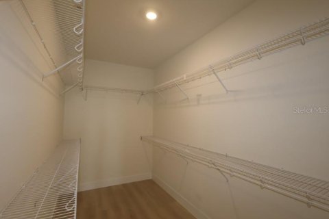 Townhouse in Sarasota, Florida 3 bedrooms, 218.78 sq.m. № 2204279 - photo 17
