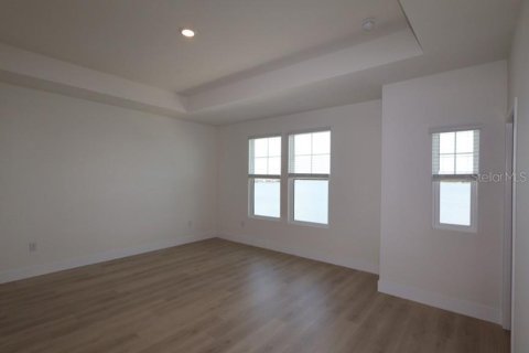 Townhouse in Sarasota, Florida 3 bedrooms, 218.78 sq.m. № 2204279 - photo 13
