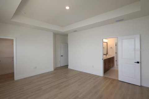 Townhouse in Sarasota, Florida 3 bedrooms, 218.78 sq.m. № 2204279 - photo 14