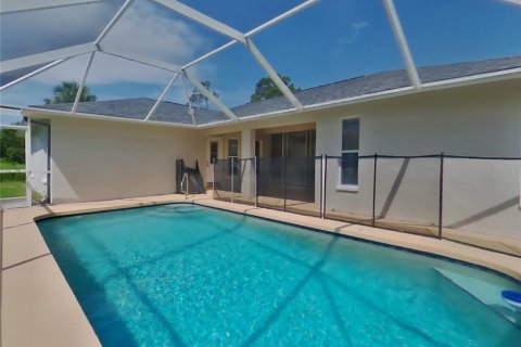 Casa en alquiler en North Port, Florida, 3 dormitorios, 160.81 m2 № 1843702 - foto 19