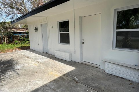 Immobilier commercial à vendre à St. Lucie, Floride: 314.38 m2 № 2089393 - photo 11