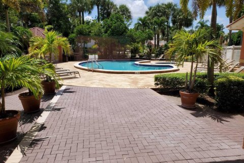 Condo in Juno Beach, Florida, 1 bedroom  № 2392795 - photo 18