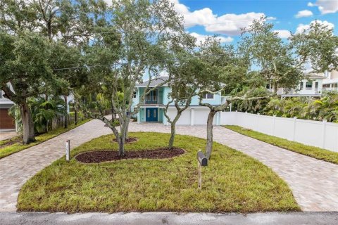 Купить виллу или дом в Холидэй, Флорида 8 комнат, 211.82м2, № 2283310 - фото 16