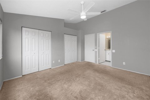 Townhouse in Tampa, Florida 2 bedrooms, 110 sq.m. № 1827017 - photo 21