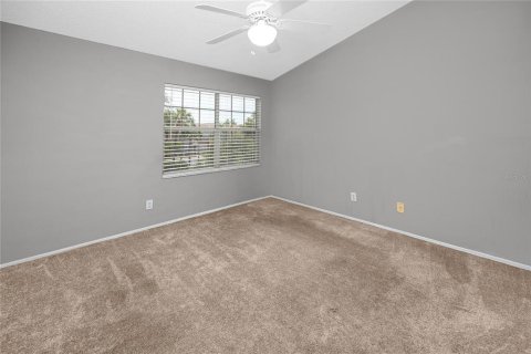 Townhouse in Tampa, Florida 2 bedrooms, 110 sq.m. № 1827017 - photo 25