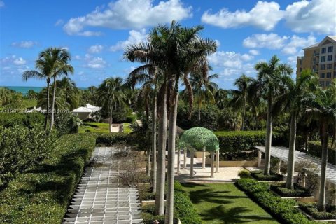 Condominio en alquiler en Key Biscayne, Florida, 2 dormitorios, 163.51 m2 № 2063094 - foto 2