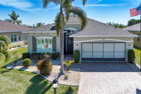 House in Sun City Center, Florida 2 bedrooms, 174.56 sq.m. № 1519133 - photo 1