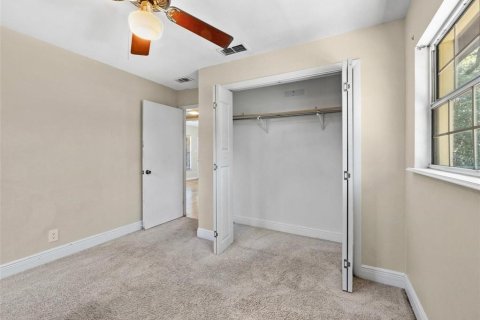 Immobilier commercial à vendre à Sorrento, Floride: 84.36 m2 № 2207833 - photo 8