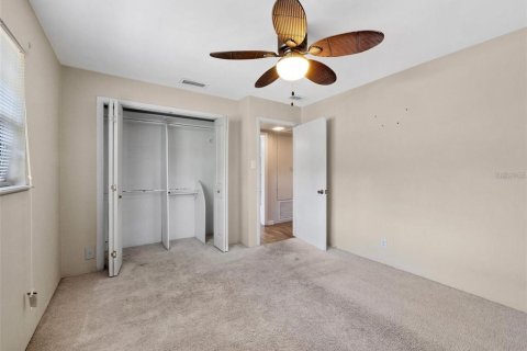 Immobilier commercial à vendre à Sorrento, Floride: 84.36 m2 № 2207833 - photo 6