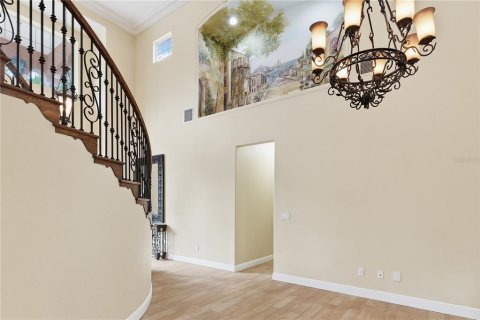 House in Tampa, Florida 5 bedrooms, 386.75 sq.m. № 2158056 - photo 27