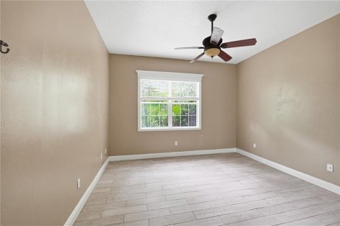House in Tampa, Florida 5 bedrooms, 386.75 sq.m. № 2158056 - photo 30