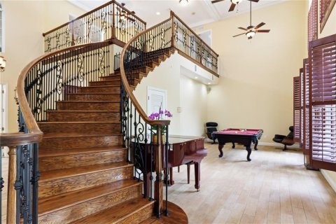 House in Tampa, Florida 5 bedrooms, 386.75 sq.m. № 2158056 - photo 22