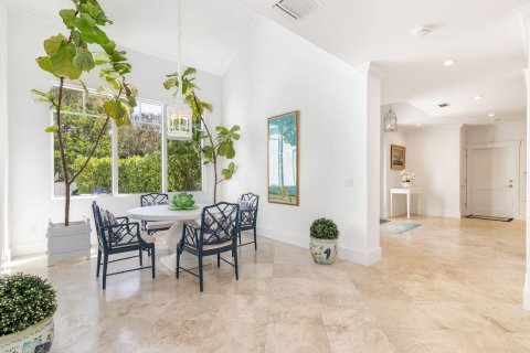 Villa ou maison à vendre à West Palm Beach, Floride: 4 chambres, 377.65 m2 № 2146142 - photo 11