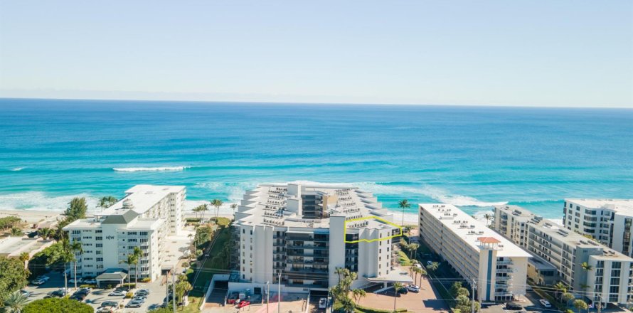 Condominio en Hillsboro Beach, Florida, 3 dormitorios № 2251446