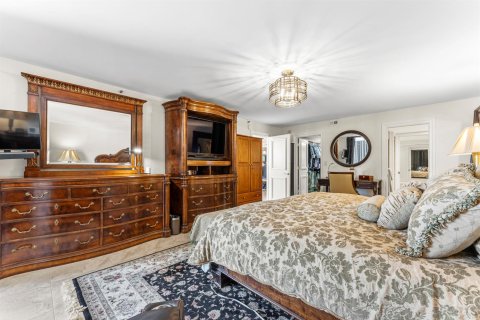 Condominio en venta en Hillsboro Beach, Florida, 3 dormitorios, 191.47 m2 № 2251446 - foto 20