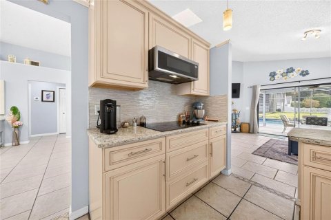 Villa ou maison à louer à Orlando, Floride: 3 chambres, 148.64 m2 № 2433300 - photo 4
