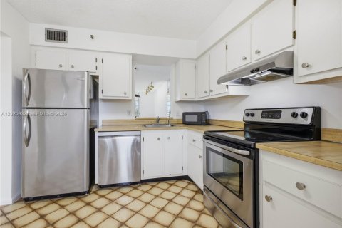 Condo in Delray Beach, Florida, 1 bedroom  № 2182174 - photo 7