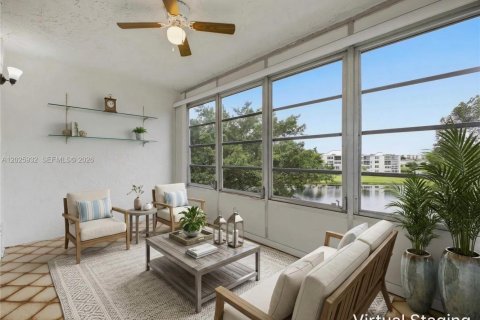 Condo in Delray Beach, Florida, 1 bedroom  № 2182174 - photo 25