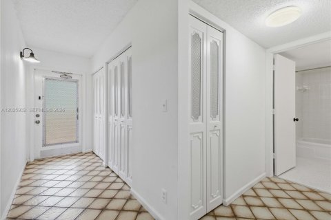 Condo in Delray Beach, Florida, 1 bedroom  № 2182174 - photo 3