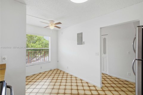 Condo in Delray Beach, Florida, 1 bedroom  № 2182174 - photo 4
