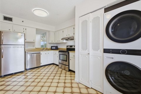 Condo in Delray Beach, Florida, 1 bedroom  № 2182174 - photo 8