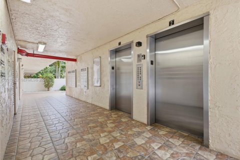 Condo in Delray Beach, Florida, 1 bedroom  № 2182174 - photo 26