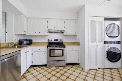 Condo in Delray Beach, Florida, 1 bedroom  № 2182174 - photo 6