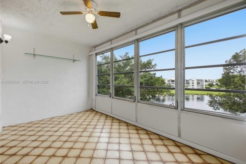 Condo in Delray Beach, Florida, 1 bedroom  № 2182174 - photo 24