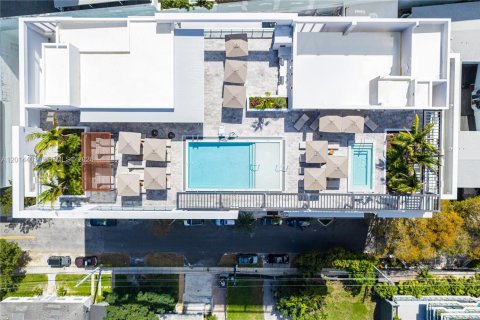 Condominio en alquiler en Miami, Florida, 1 dormitorio № 2171262 - foto 15