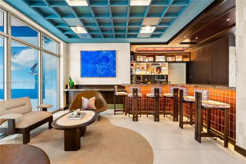 Condominio en alquiler en Miami, Florida, 1 dormitorio № 2171262 - foto 11