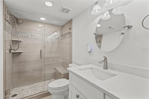 Купить кондоминиум в Сарасота, Флорида 7 комнат, 120.87м2, № 2216896 - фото 20