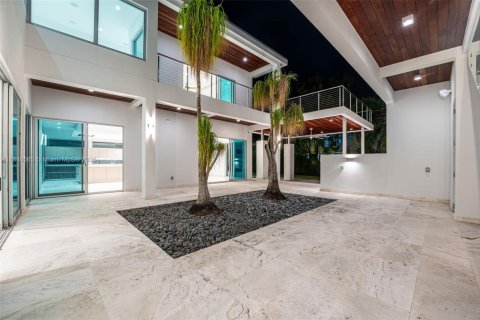 Villa ou maison à vendre à Pinecrest, Floride: 6 chambres № 1941446 - photo 7