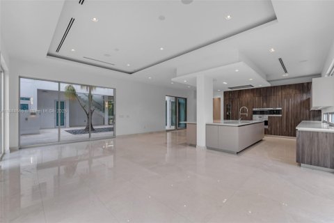 Villa ou maison à vendre à Pinecrest, Floride: 6 chambres № 1941446 - photo 19