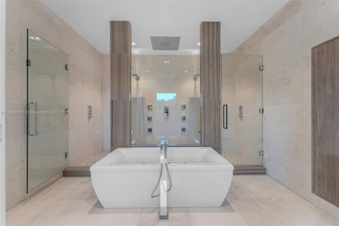 Villa ou maison à vendre à Pinecrest, Floride: 6 chambres № 1941446 - photo 30