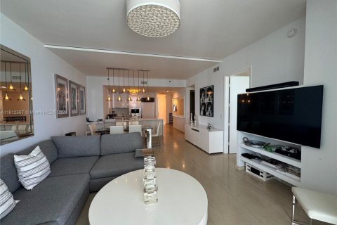 Copropriété à vendre à Sunny Isles Beach, Floride: 3 chambres, 183.85 m2 № 1711993 - photo 25