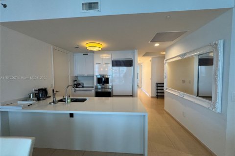 Copropriété à vendre à Sunny Isles Beach, Floride: 3 chambres, 183.85 m2 № 1711993 - photo 17