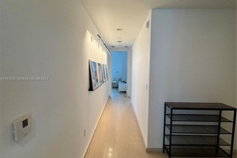 Copropriété à vendre à Sunny Isles Beach, Floride: 3 chambres, 183.85 m2 № 1711993 - photo 9