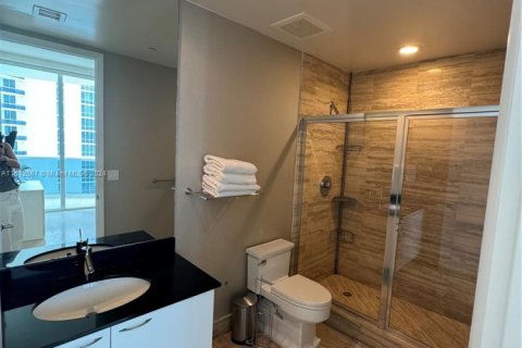 Copropriété à vendre à Sunny Isles Beach, Floride: 3 chambres, 183.85 m2 № 1711993 - photo 29