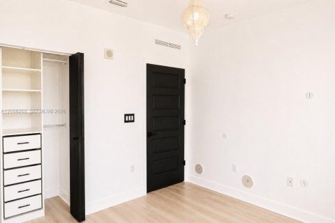 Copropriété à louer à Doral, Floride: 3 chambres, 104.89 m2 № 2248982 - photo 23