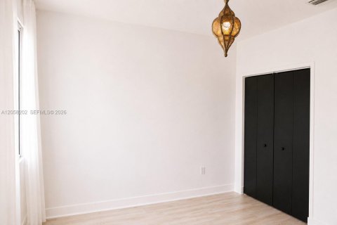 Copropriété à louer à Doral, Floride: 3 chambres, 104.89 m2 № 2248982 - photo 19