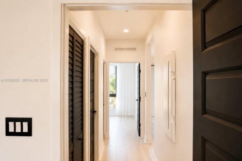 Copropriété à louer à Doral, Floride: 3 chambres, 104.89 m2 № 2248982 - photo 28