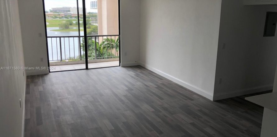 Condo à Miami, Floride, 2 chambres № 1938627