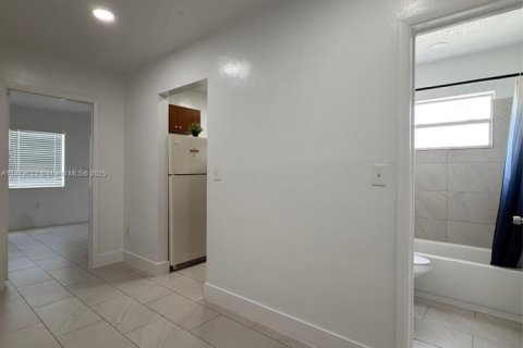 Appartement à louer à Miami, Floride: 1 chambre, 65.03 m2 № 1921501 - photo 5