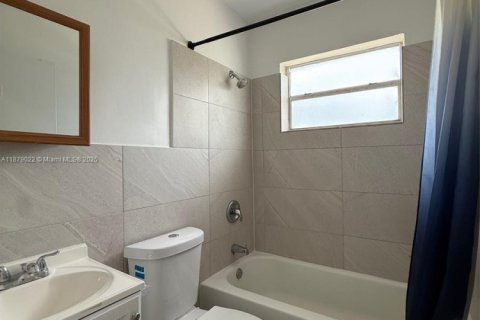 Appartement à louer à Miami, Floride: 1 chambre, 65.03 m2 № 1921501 - photo 3