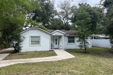 House in Tampa, Florida 3 bedrooms, 148.64 sq.m. № 2352295