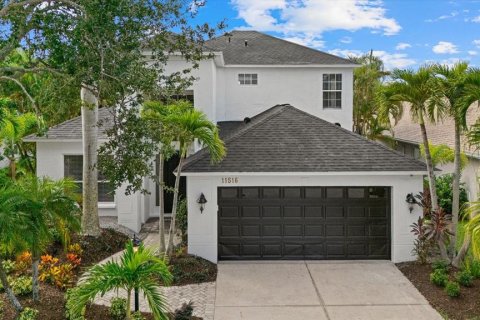 House in Lakewood Ranch, Florida 4 bedrooms, 226.87 sq.m. № 2093509 - photo 2