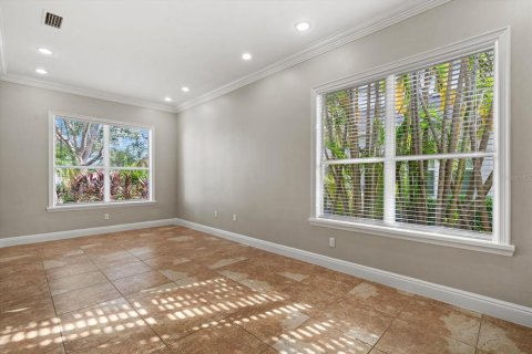House in Lakewood Ranch, Florida 4 bedrooms, 226.87 sq.m. № 2093509 - photo 8